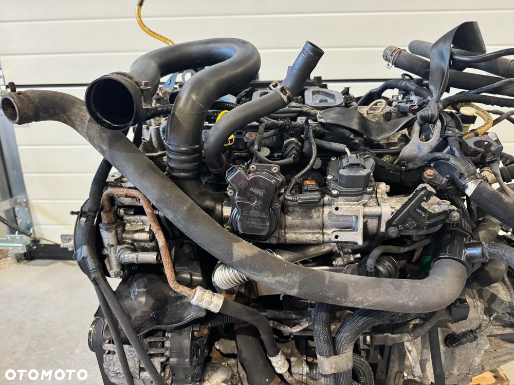SILNIK 2.0 DCI M9RA630 M9R 630 TRAFIC VIVARO EURO 5 KOMPLETNY M9R630 - 5