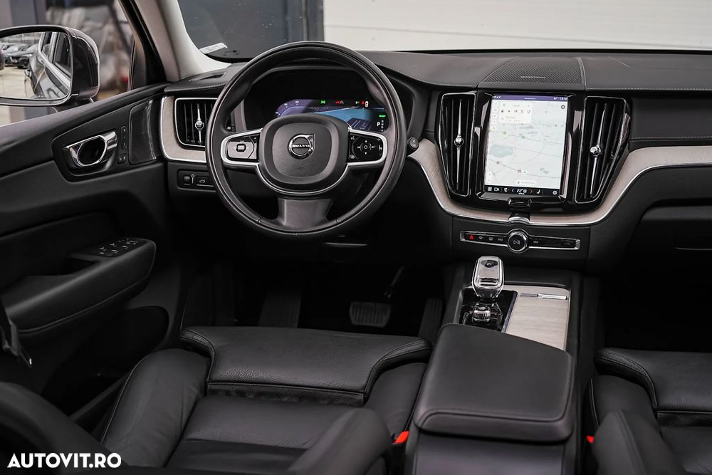 Volvo XC 60 Recharge T6 Twin Engine eAWD Inscription Expression - 12