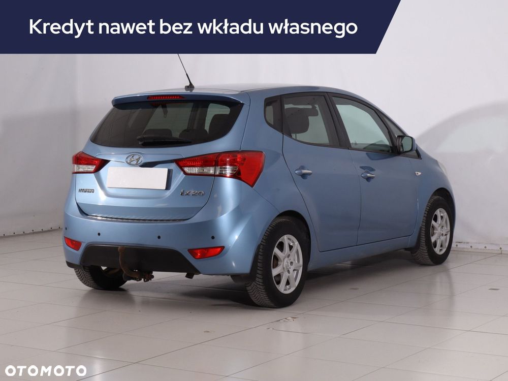 Hyundai ix20 - 7