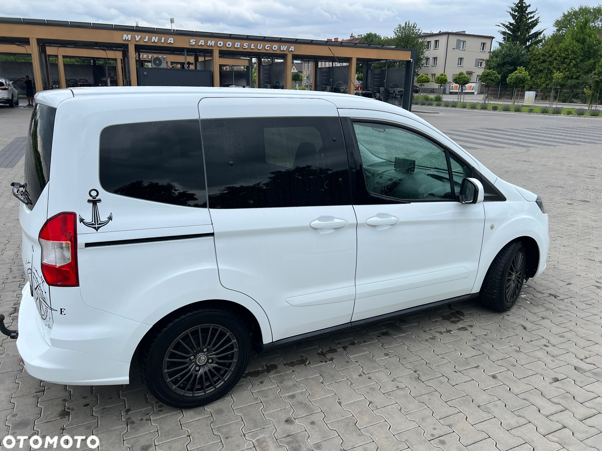 Ford Tourneo Courier 1.5 TDCi Trend - 3