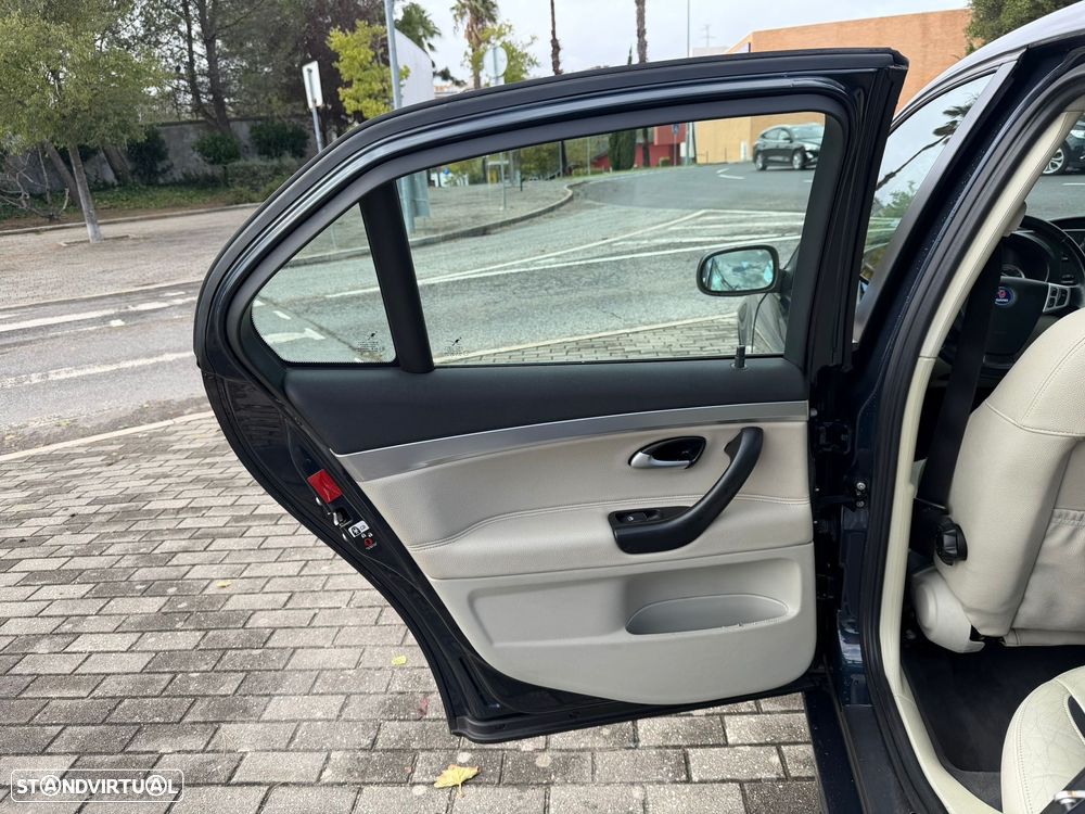 Saab 9-3 Sport Sedan 2.0 t Aero - 17