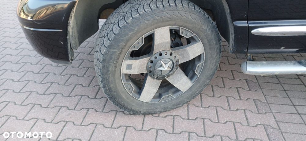Dodge RAM - 15