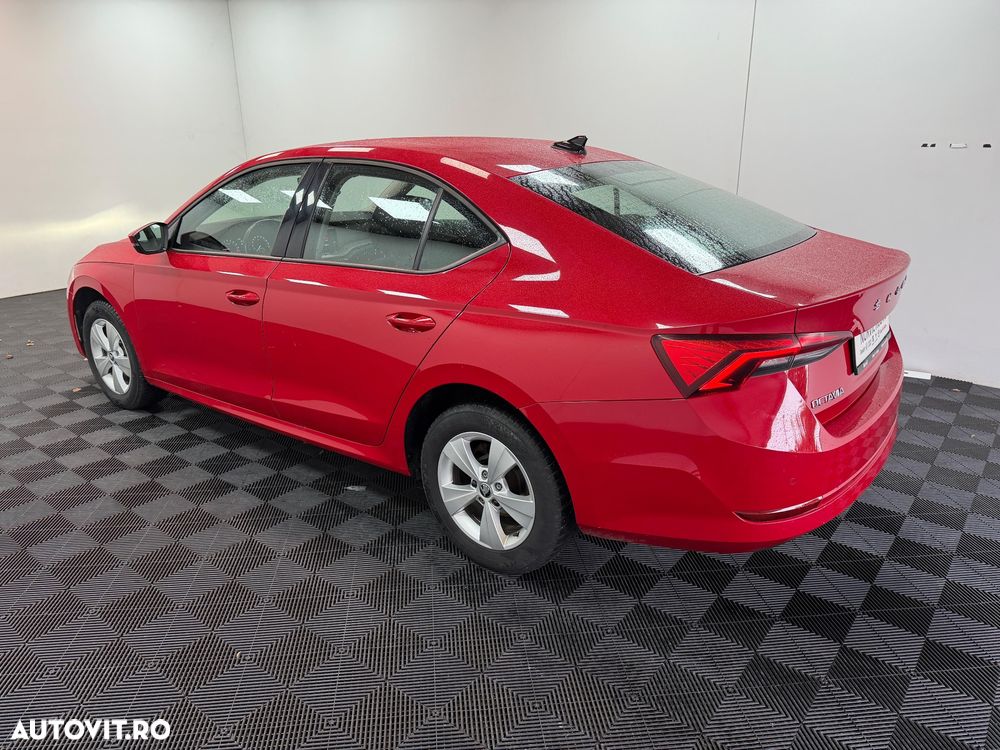 Skoda Octavia 2.0 TDI Ambition - 9