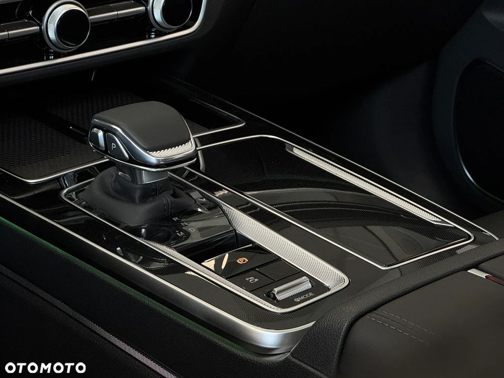Hongqi HS5 2.0T Executive AWD - 7