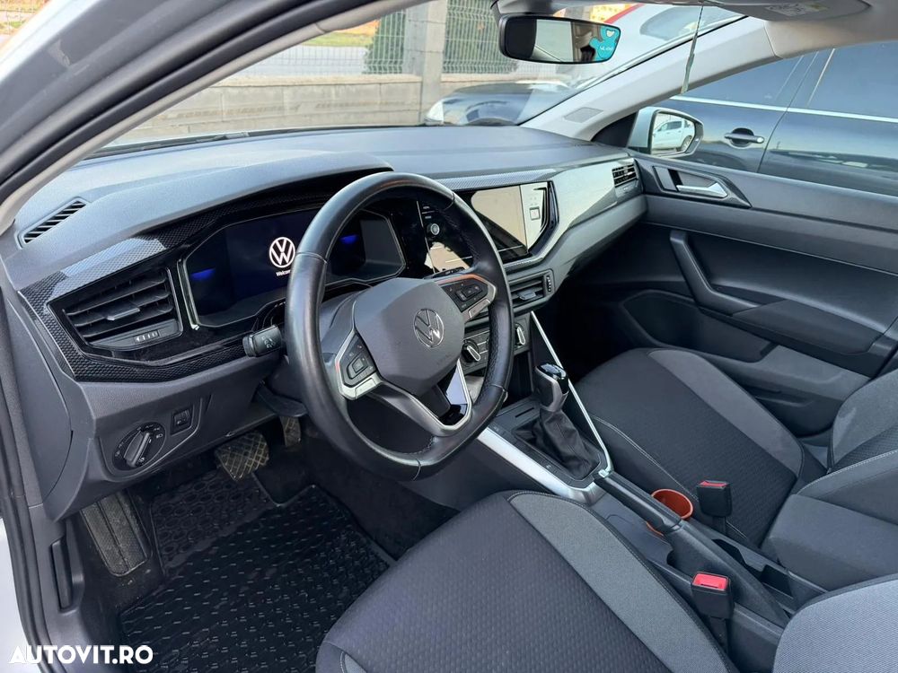 Volkswagen Polo 1.0 TSI DSG Life - 15