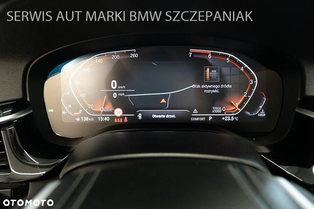 BMW Seria 5 530i xDrive Sport Line - 12
