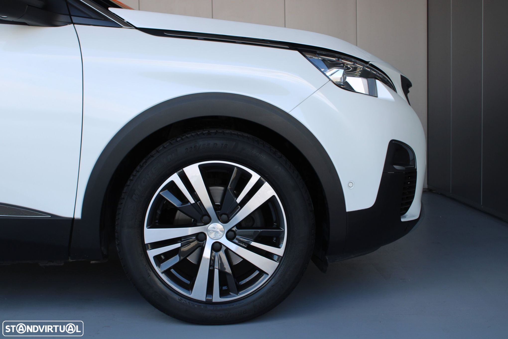 Peugeot 3008 1.2 PureTech Allure EAT8 - 23