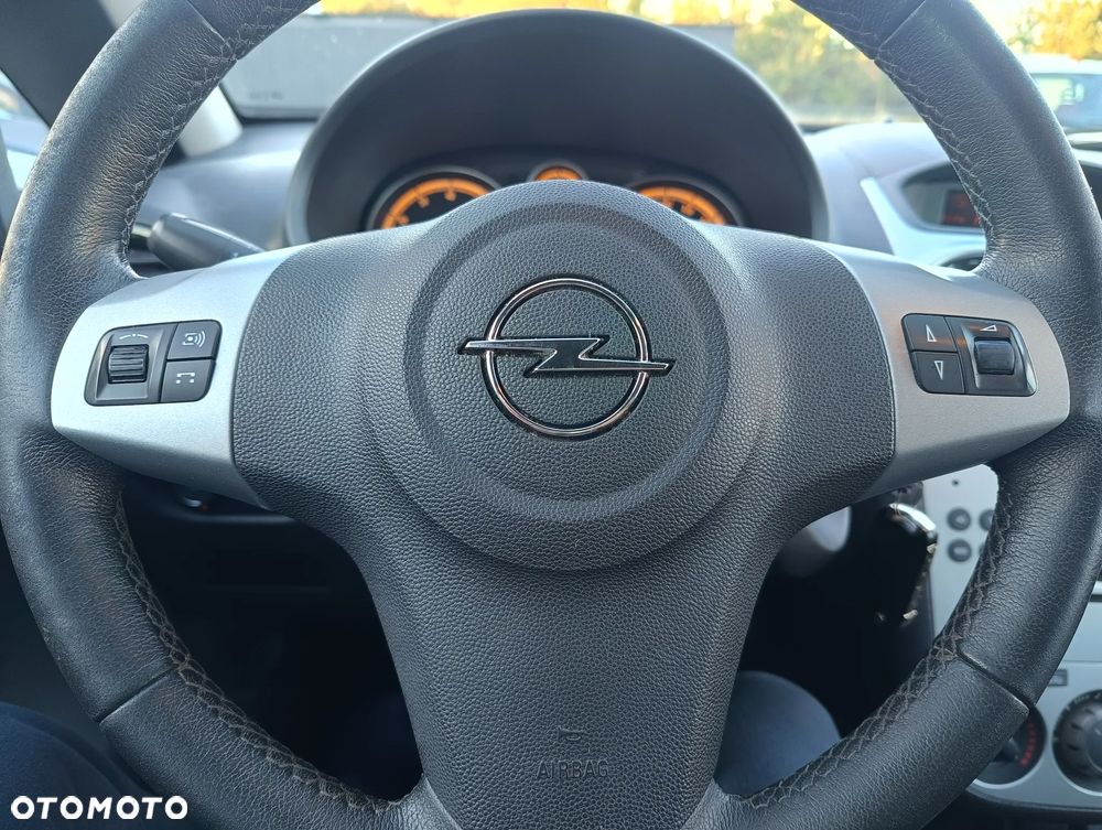 Opel Corsa 1.4 16V Edition - 23