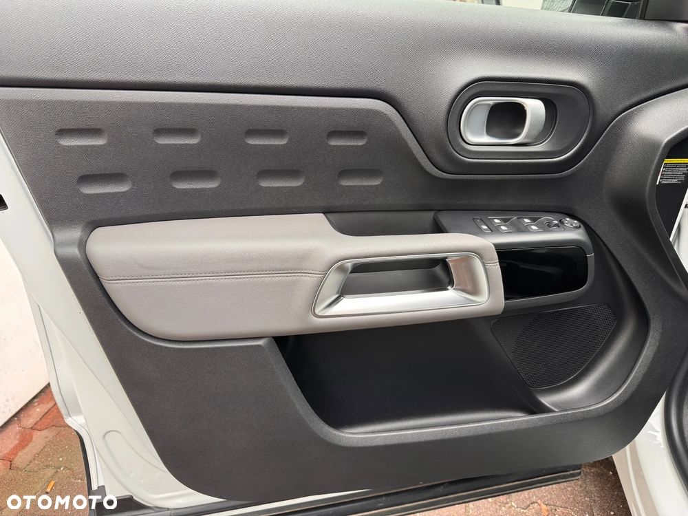 Citroën C5 Aircross 1.6 PHEV Feel Pack EAT8 - 17