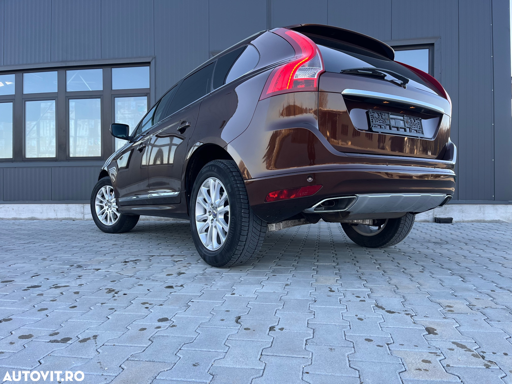 Volvo XC 60 D4 Geartronic Summum - 12