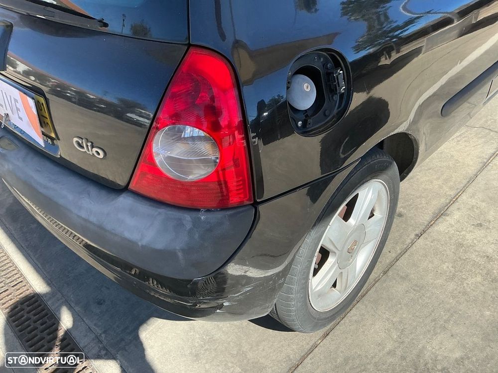 Renault Clio 1.2 16V Dynamique - 18