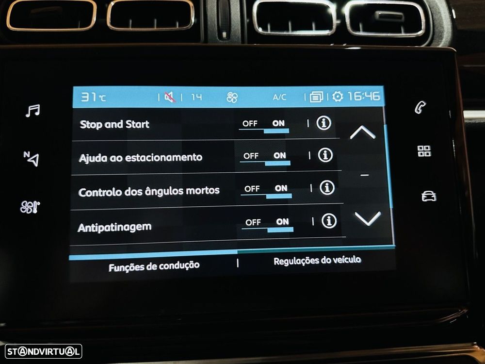 Citroën C3 1.2 PureTech Shine - 16