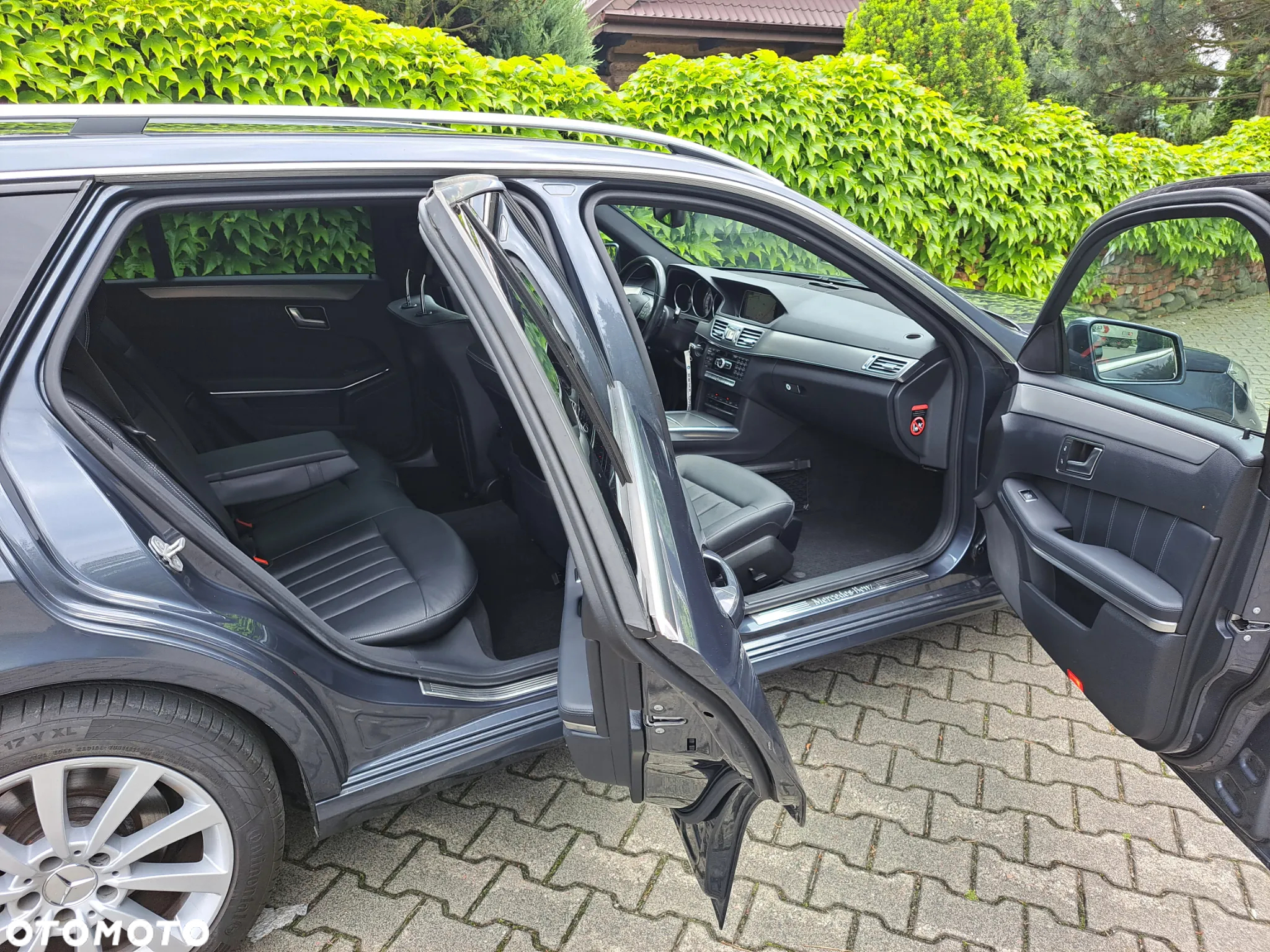 Mercedes-Benz Klasa E 350 T BlueTEC 7G-TRONIC Avantgarde - 24
