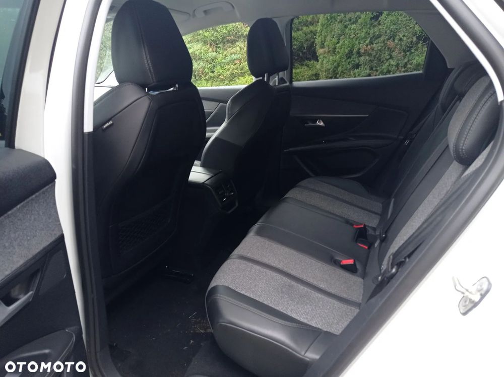 Peugeot 3008 2.0 BlueHDi Active - 9
