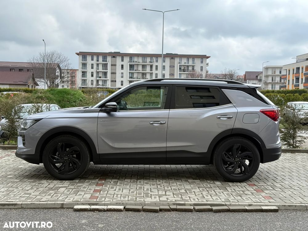 KGM Korrando 1.5 GDI Turbo AT Premium - 4