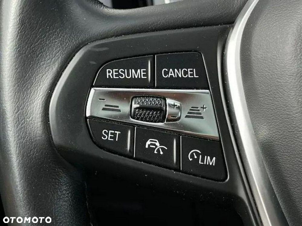 BMW Seria 3 318d Sport Line - 21