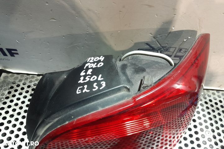 Lampa / Tripla stop dreapta pe aripa 6R0945112B 6R0945112B Volkswagen - 2