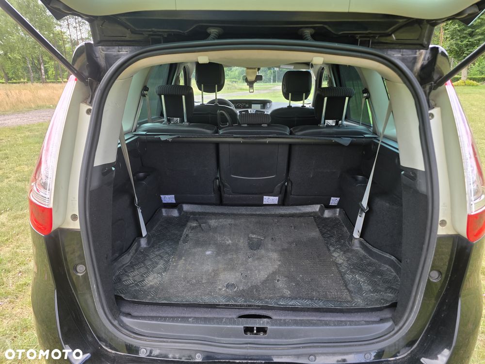 Renault Scenic - 9