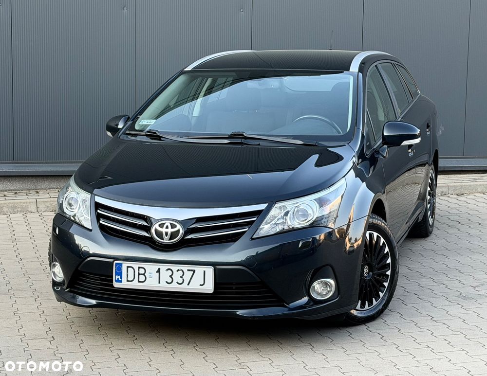 Toyota Avensis 2.0 D-4D Edition (2014) - 1