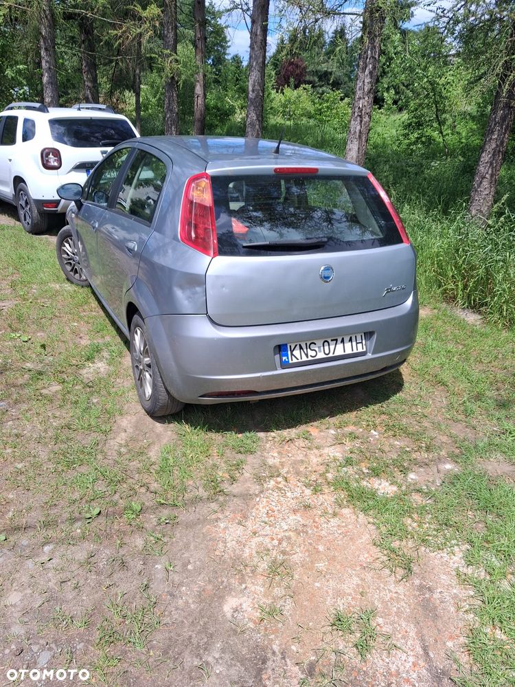 Fiat Grande Punto - 2