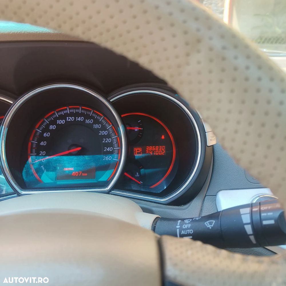 Nissan Murano 2.5 DCi DPF All Mode 4X4-i Ultimate A/T - 23