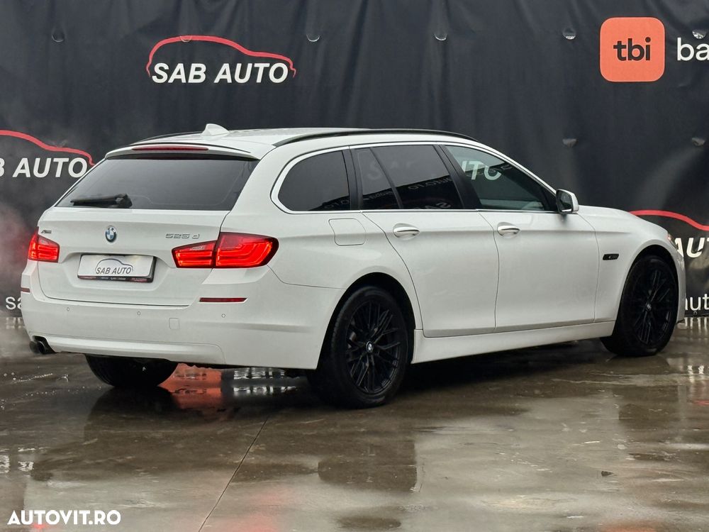 BMW Seria 5 525d xDrive Touring Aut. - 25