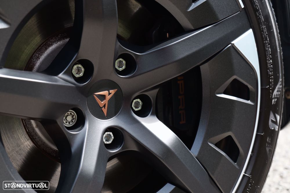 Cupra Formentor VZ 1.4 e-Hybrid DSG Priority - 23