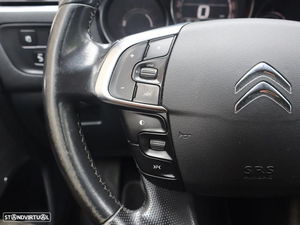 Citroën C4 1.6 HDi Exclusive - 12