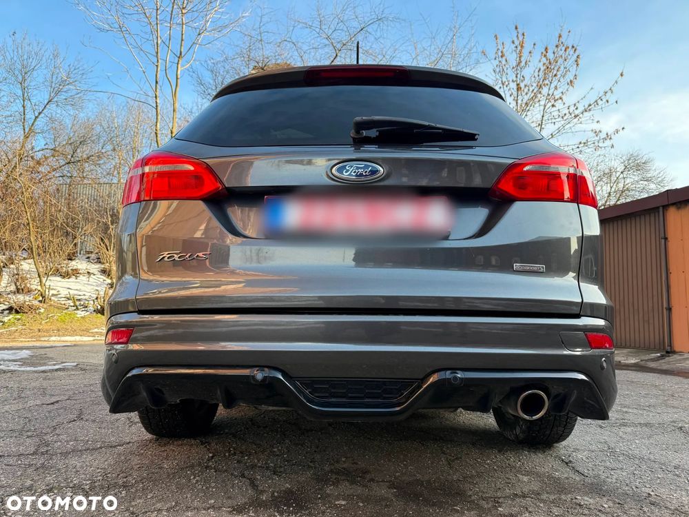 Ford Focus 1.5 EcoBoost ST-Line - 8