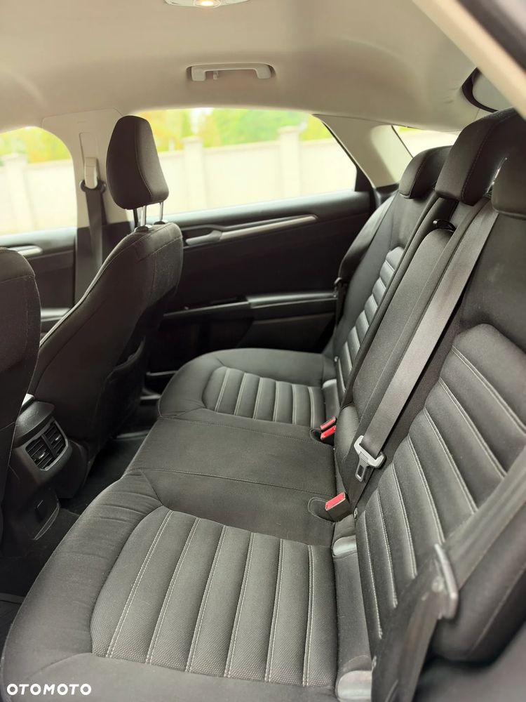Ford Mondeo 2.0 TDCi Titanium - 23