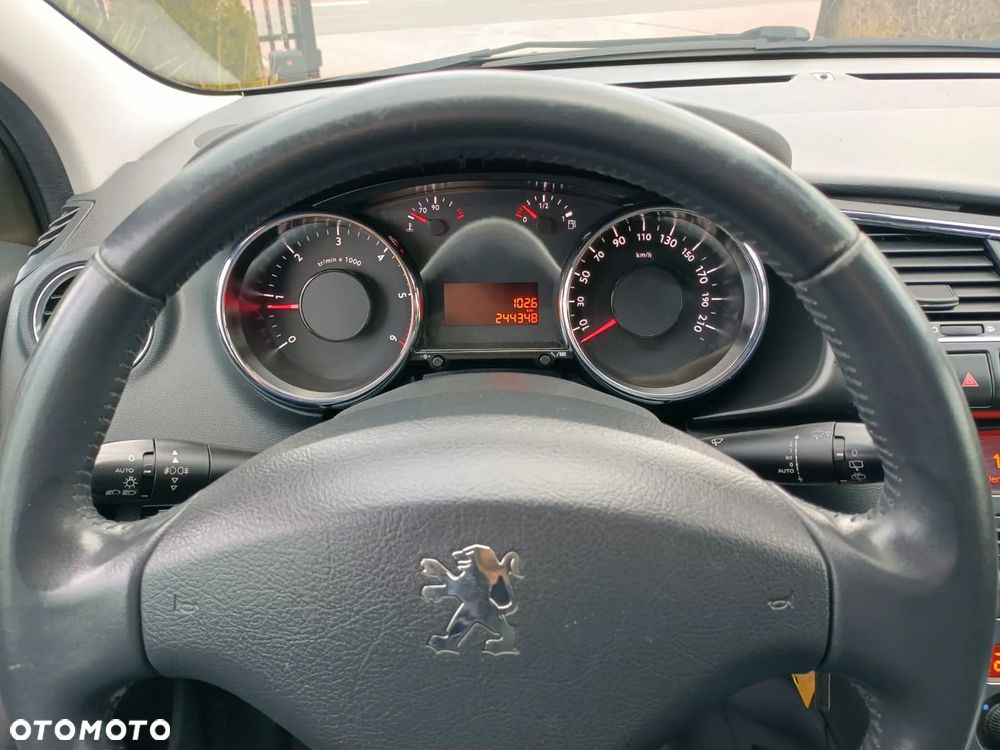 Peugeot 3008 HDi FAP 150 Platinum - 18