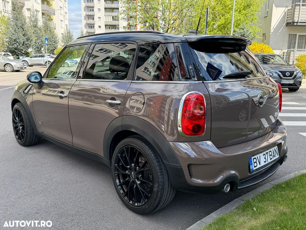 Mini Countryman - 18