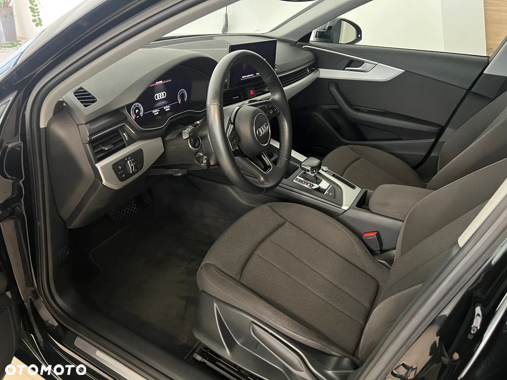 Audi A4 Avant 35 TDI S tronic - 9
