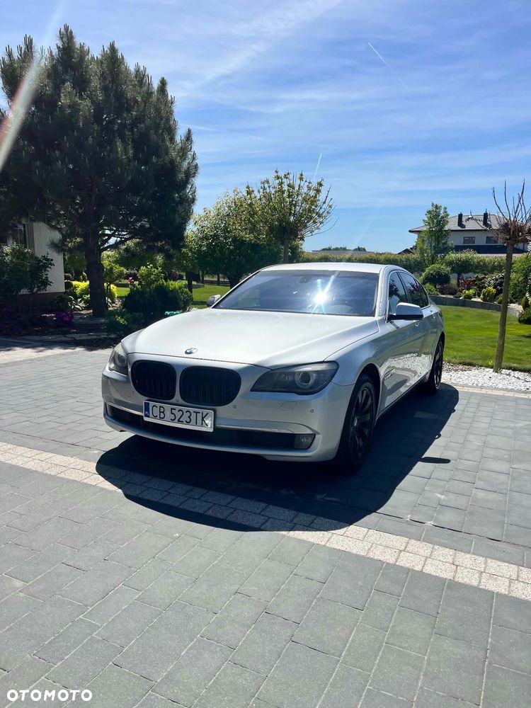 BMW Seria 7 - 13