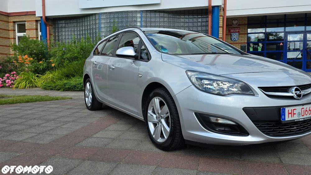 Opel Astra - 35