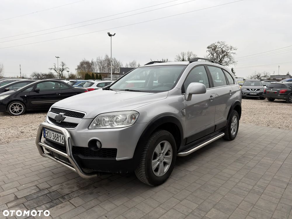 Chevrolet Captiva 2.4 2WD 7 Sitzer LS - 9