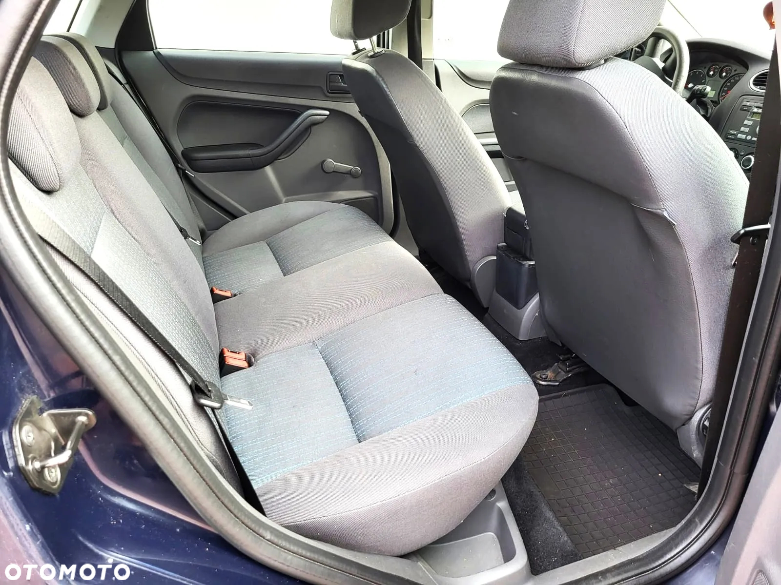 Ford Focus 1.4 Trend - 9