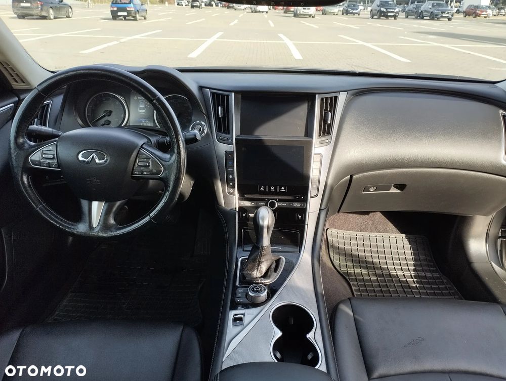Infiniti Q50 - 12