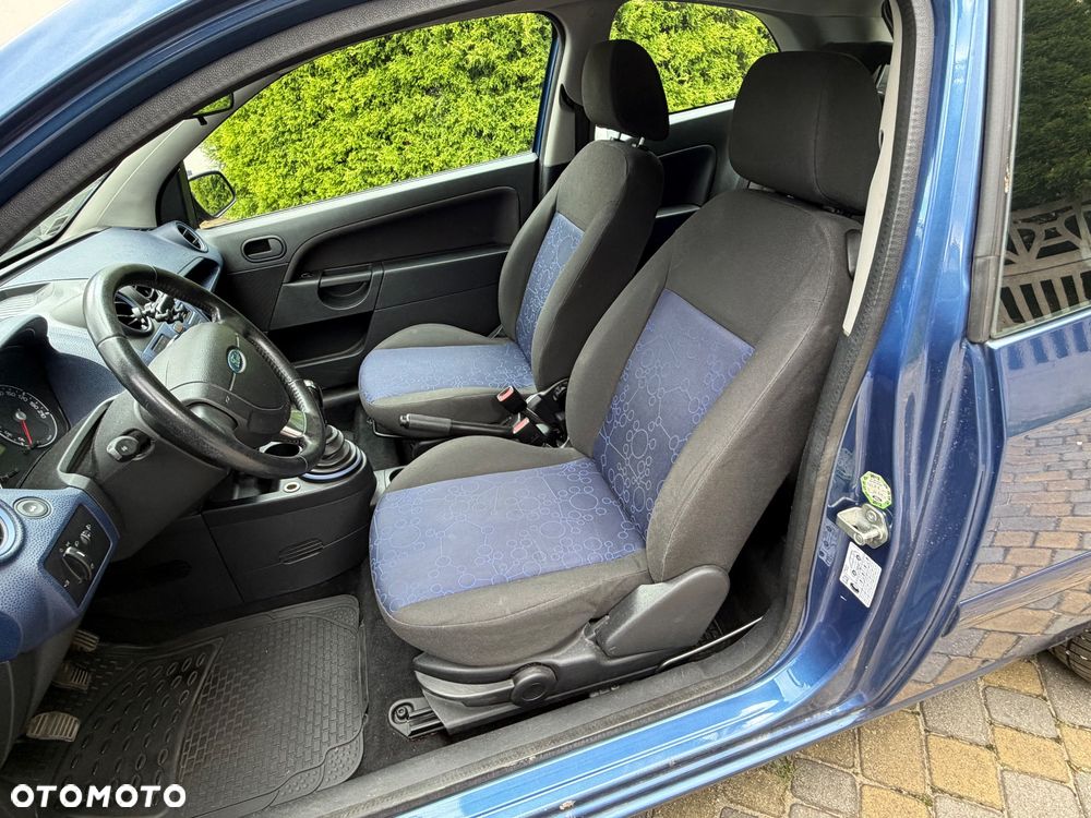 Ford Fiesta 1.3 - 5