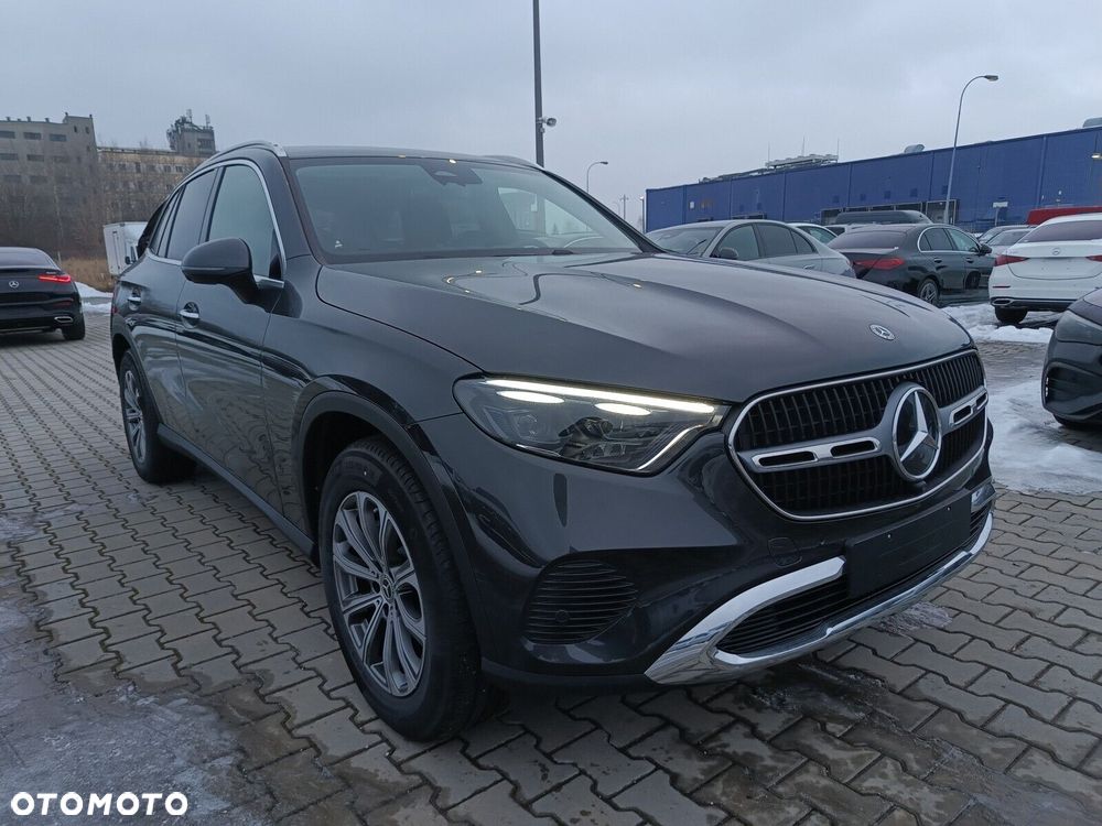 Mercedes-Benz GLC - 4