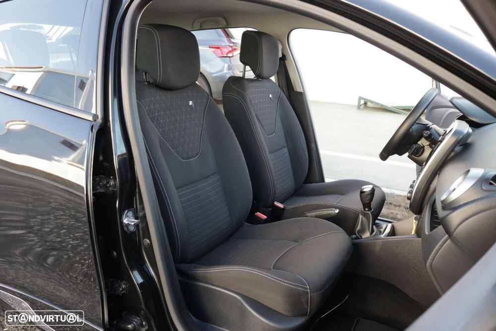 Renault Clio 1.5 dCi Limited - 17