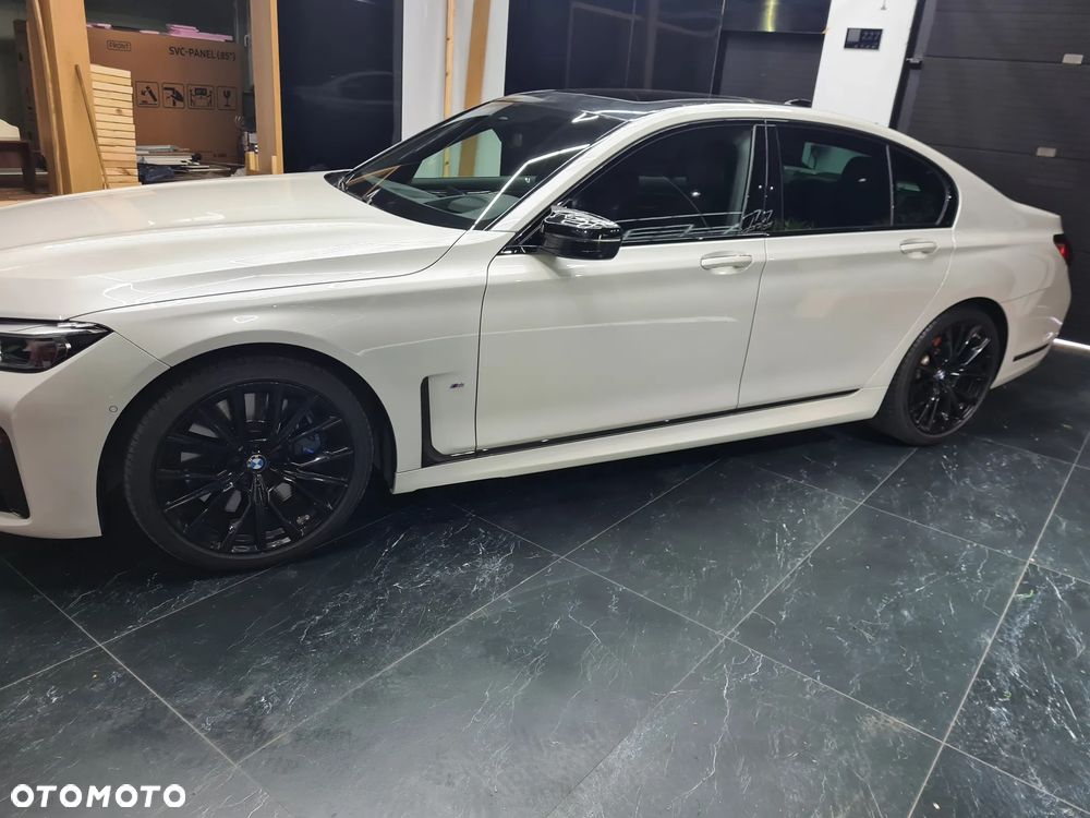 BMW Seria 7 730d xDrive sport - 19