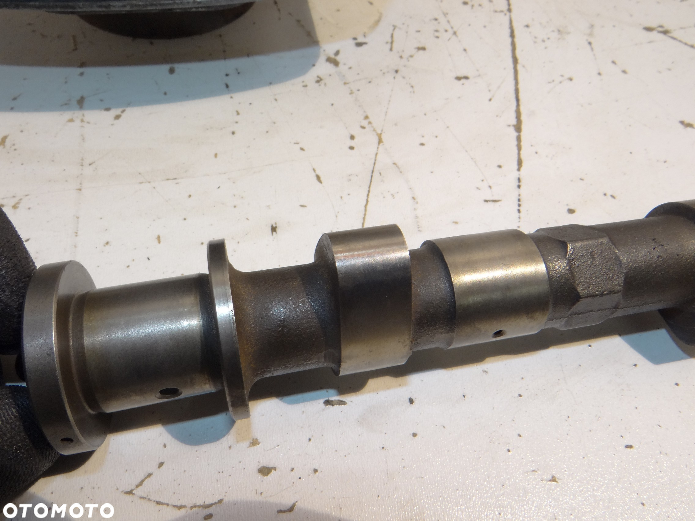 Yamaha XS 750 głowica cylinder tłoki szklanki płytki zaworowe wałek rozrządu pokrywa głowicy Y1238 - 21