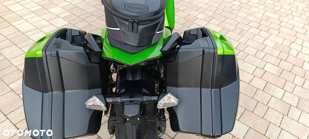 Kawasaki Ninja 1000 SX - 30