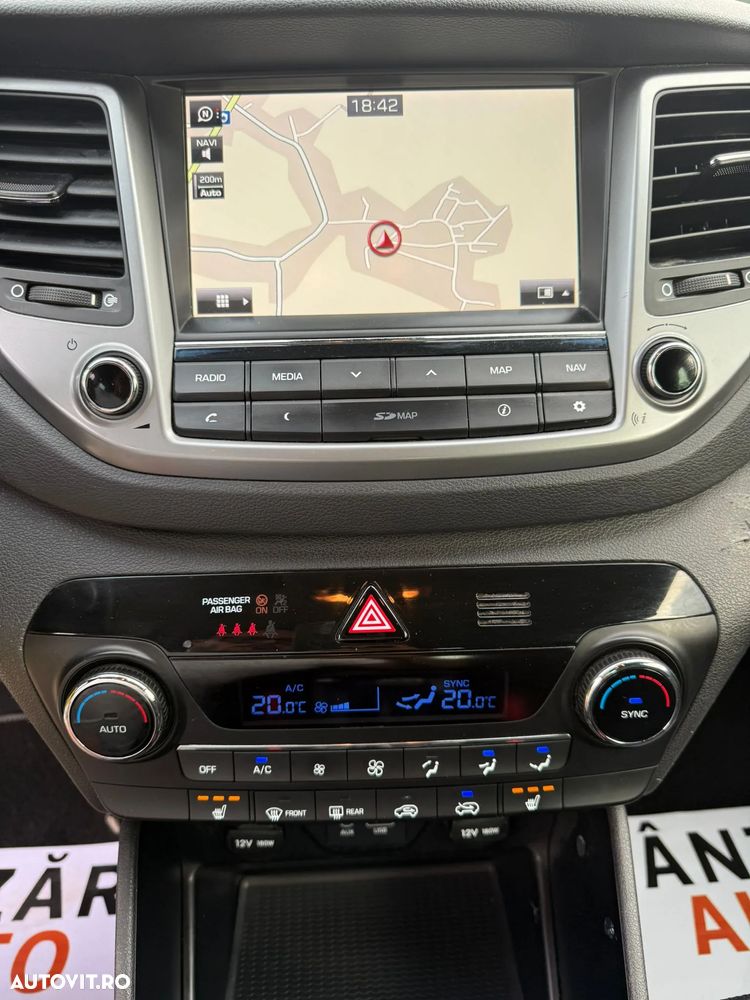 Hyundai Tucson blue 1.7 CRDi 2WD Style - 13