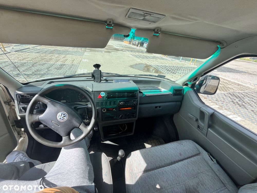 Volkswagen Transporter - 10