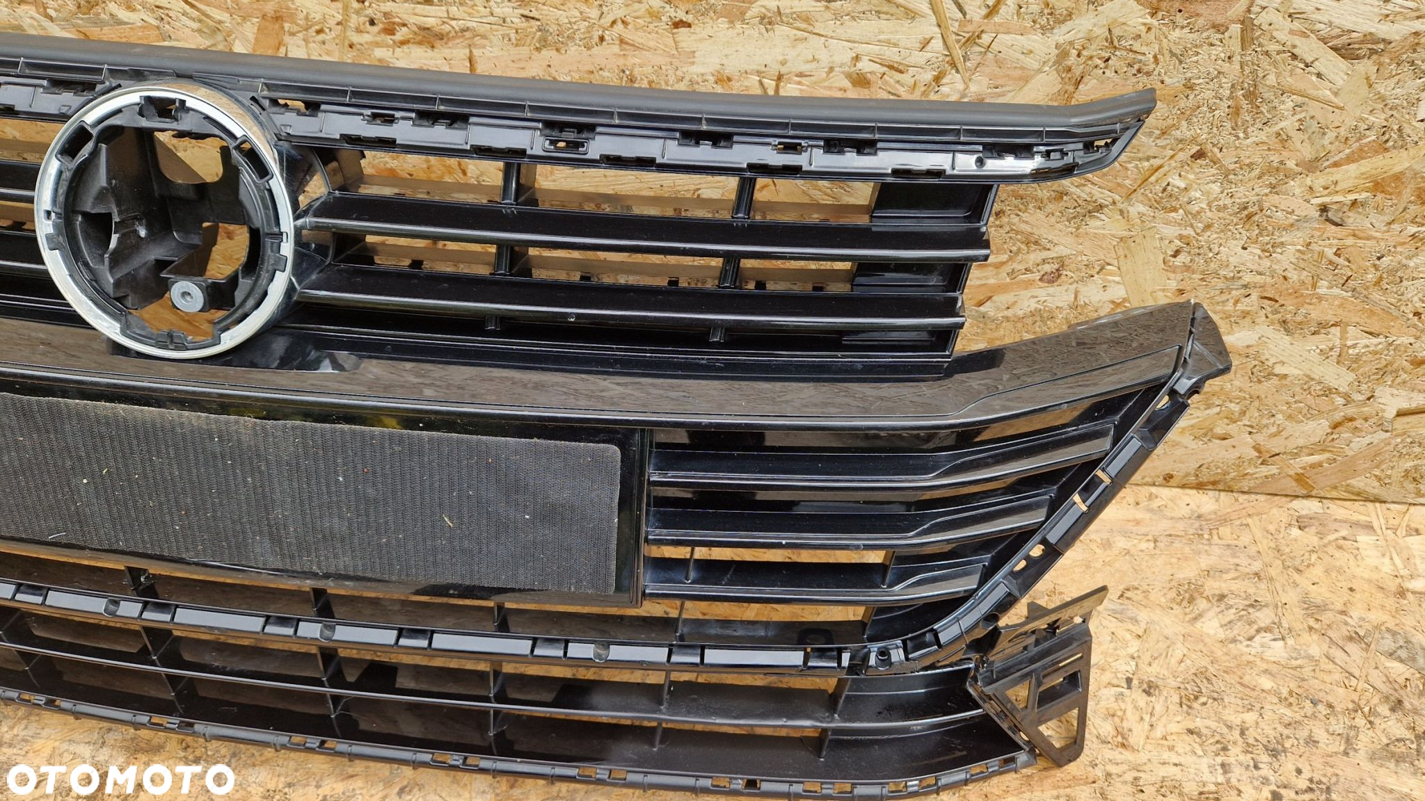VW ARTEON 3G8853655A ATRAPA GRILL ZDERZAKA PRZÓD - 12