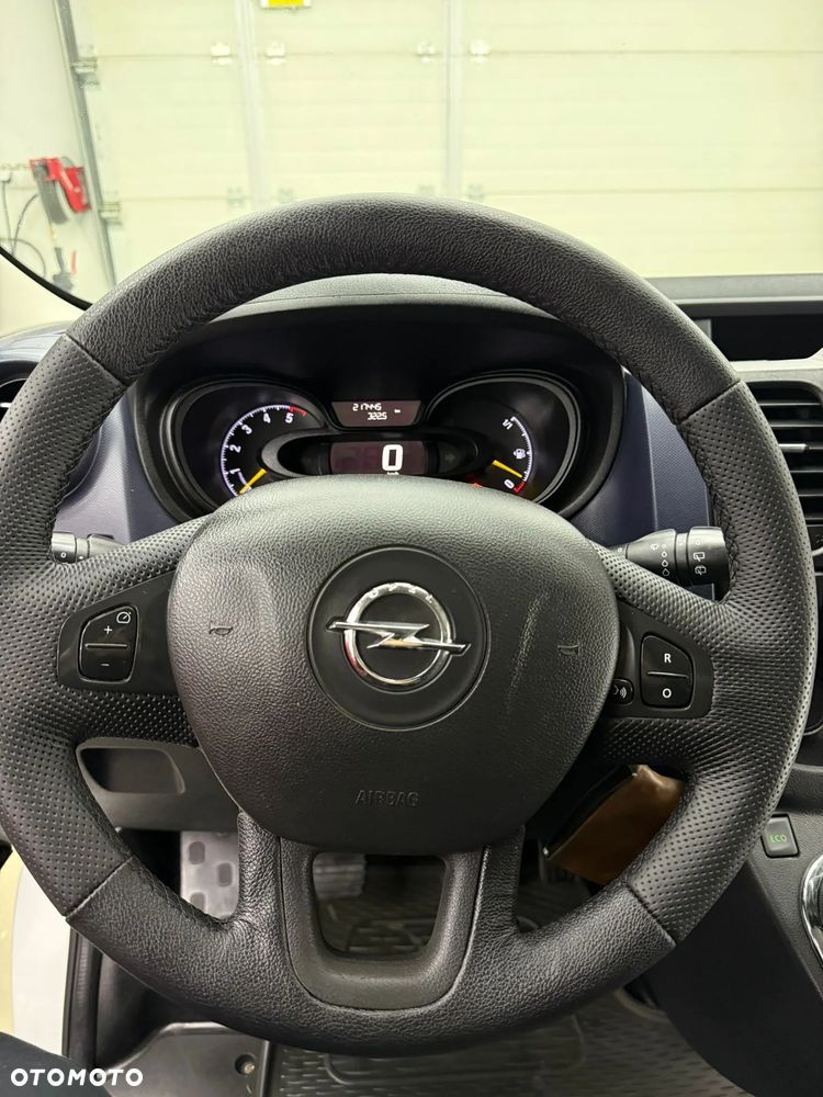 Opel Vivaro-B - 29