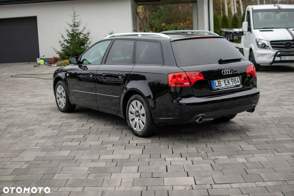 Audi A4 Avant - 25