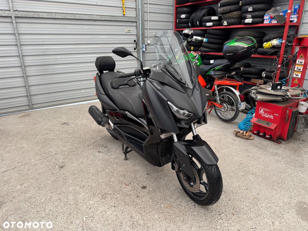 Yamaha X-max - 1